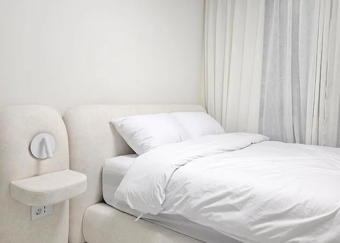 Serenity In Seoul, Up To 8,subway 5minutes On Foot, 3,6line, Gtx-a Line, Apartment