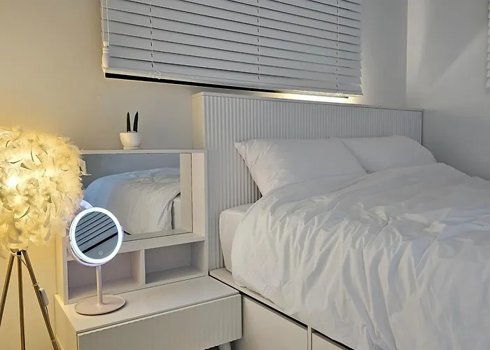 Serenity In Seoul, Up To 8,subway 5minutes On Foot, 3,6line, Gtx-a Line, Apartment *